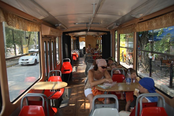 трамвай желаний в Евпатории фото